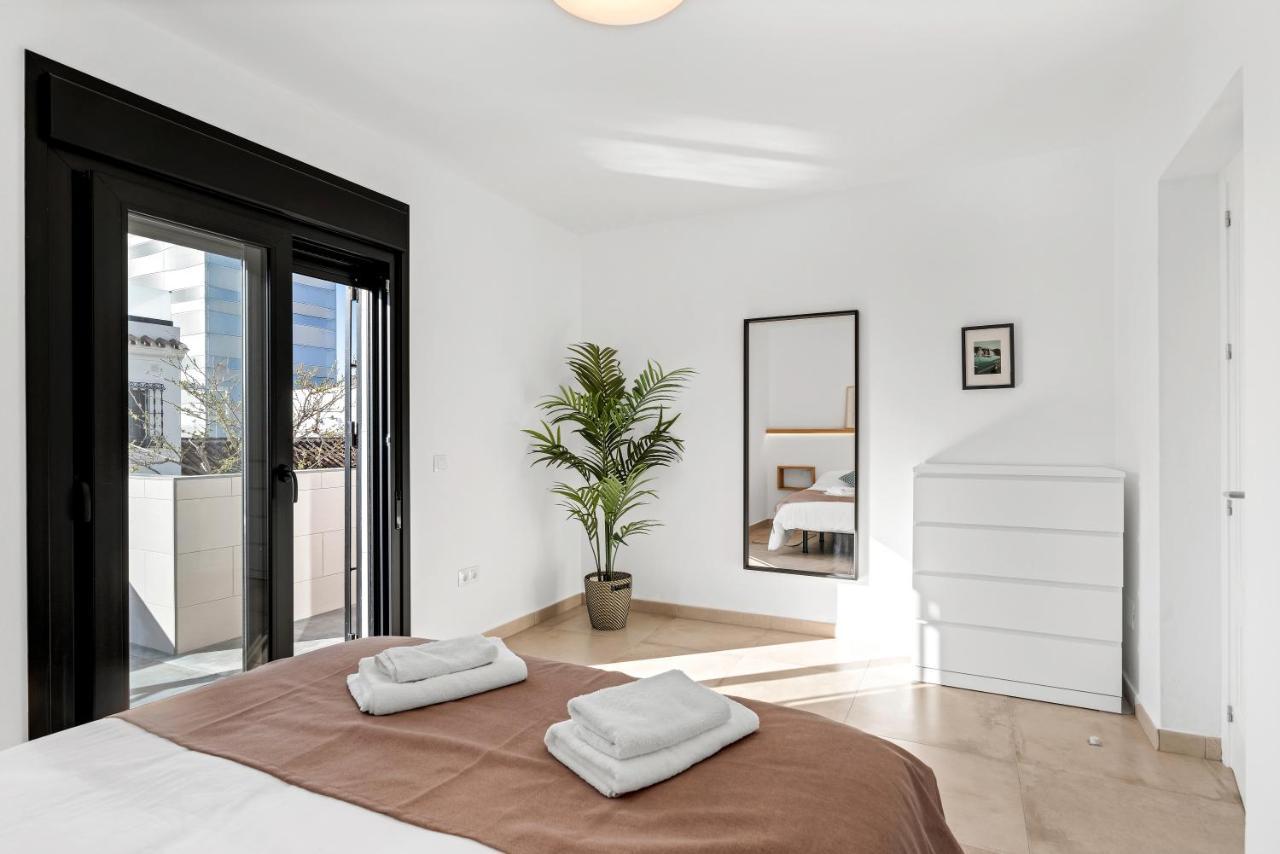 Casa Del Puerto, Encanto Junto Al Mar Estepona Bagian luar foto