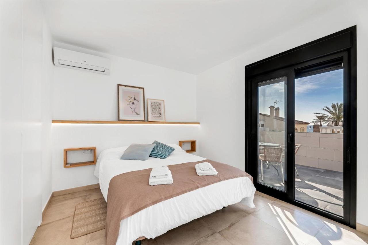 Casa Del Puerto, Encanto Junto Al Mar Estepona Bagian luar foto
